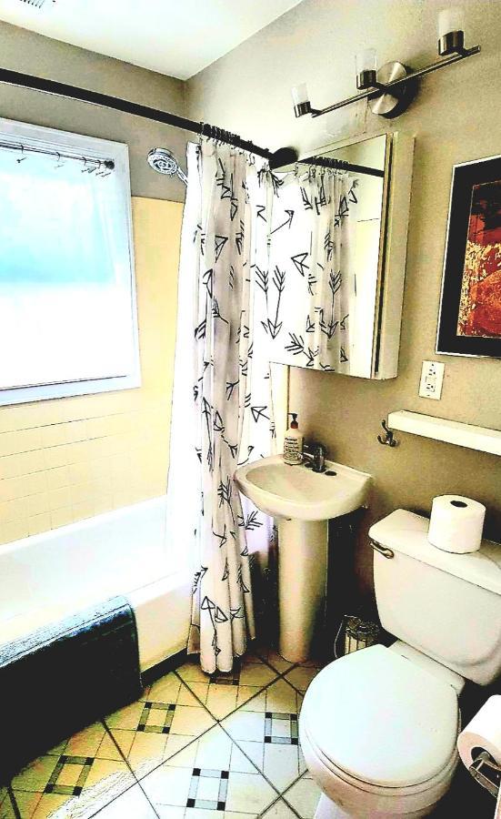 Spacious Cherry Creek Villa Denver Ngoại thất bức ảnh